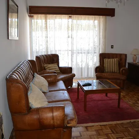 Apartament Dois Quartos דירה *